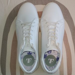 Thousand Fell Size 9 Mens White shoes